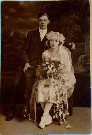 Arthur Leroy and Aldine Marie Walsh Oligney, married 1921, Wisconsin Rapids